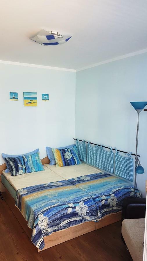 Appartamento Blue Bay Sea View Pomorie Esterno foto